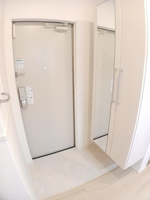 ヒカルサ京都北山栗栖Ⅰ（301） 玄関