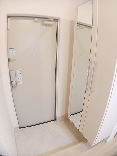 ヒカルサ京都北山栗栖Ⅰ（101） 玄関