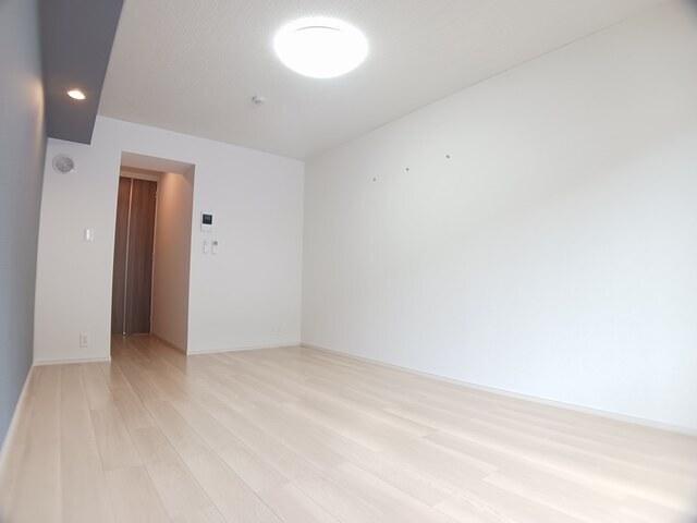 ヒカルサ京都山科大宅（103） 室内