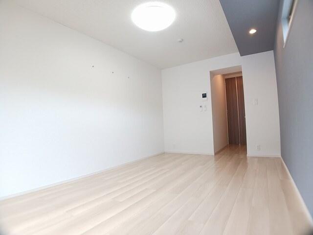 ヒカルサ京都山科大宅（101） 室内