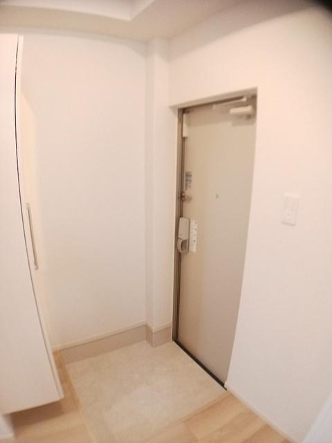 ヒカルサ京都大宮中林Ⅱ（101） 玄関