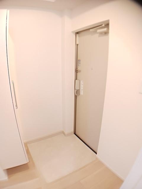 ヒカルサ京都大宮中林Ⅰ（301） 玄関
