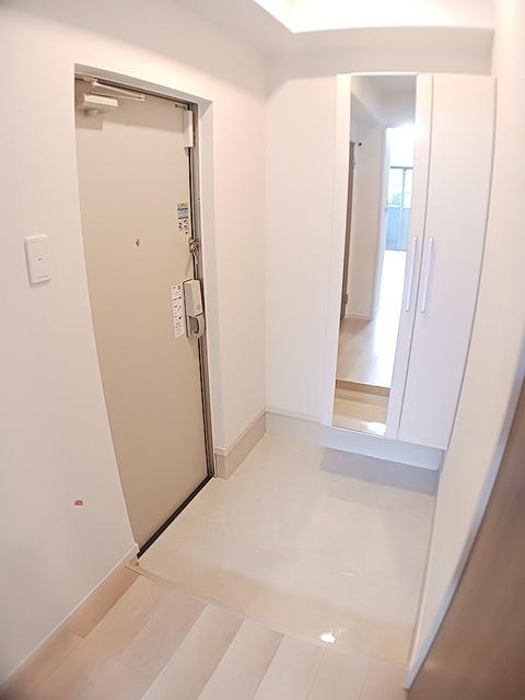 ヒカルサ京都大宮中林Ⅰ（103） 玄関