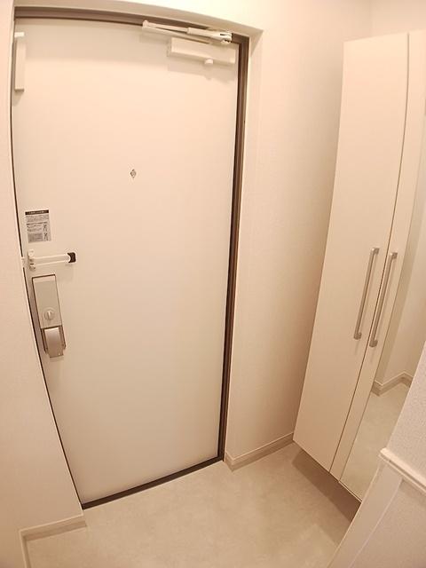 メープルコート小川（203） 玄関