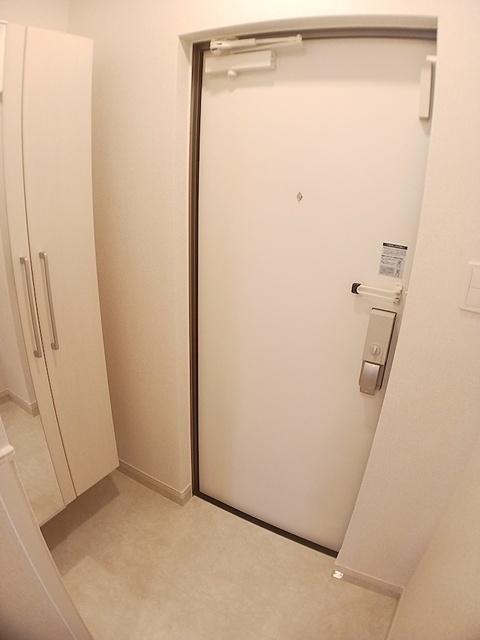 メープルコート小川（202） 玄関