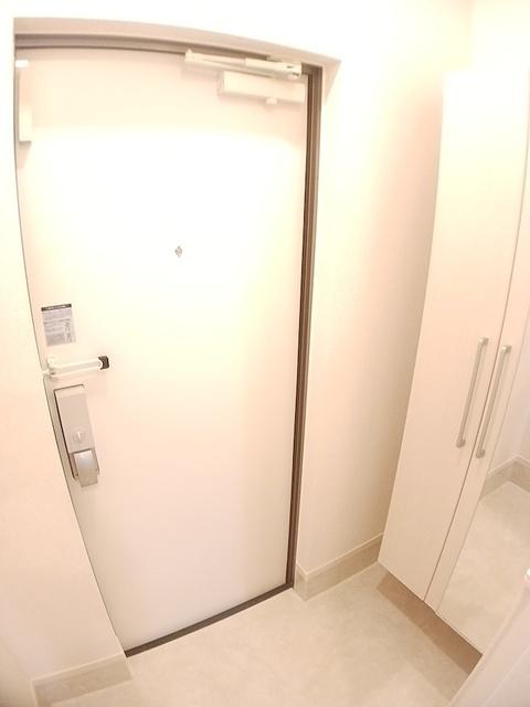 メープルコート小川（103） 玄関
