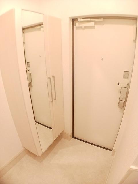 メープルコート小川（101） 玄関