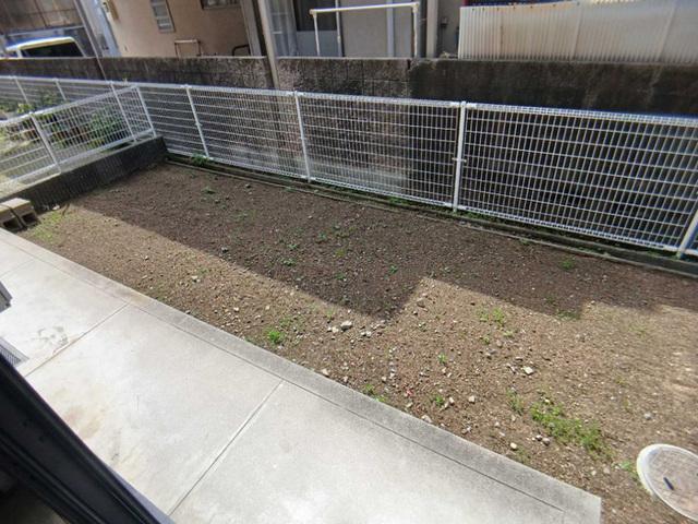 グリーンハウス新伊丹（102） 庭