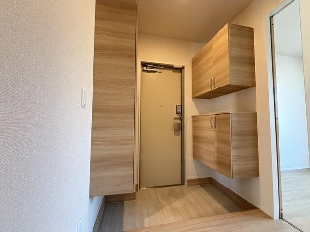 くおん嵯峨　西棟（101） 玄関