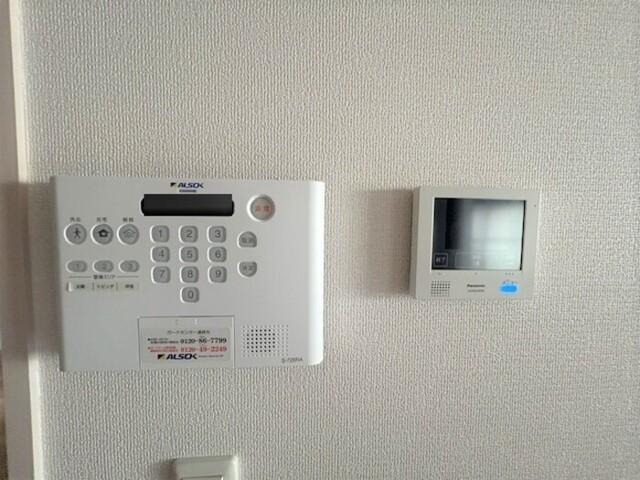 ラ　メゾン　ド　ボヌール　桜塚　B（101） 部屋画像