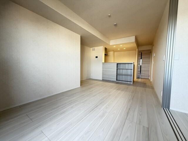 STグランツ（302） 室内