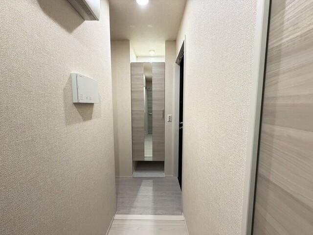 STグランツ（302） 玄関