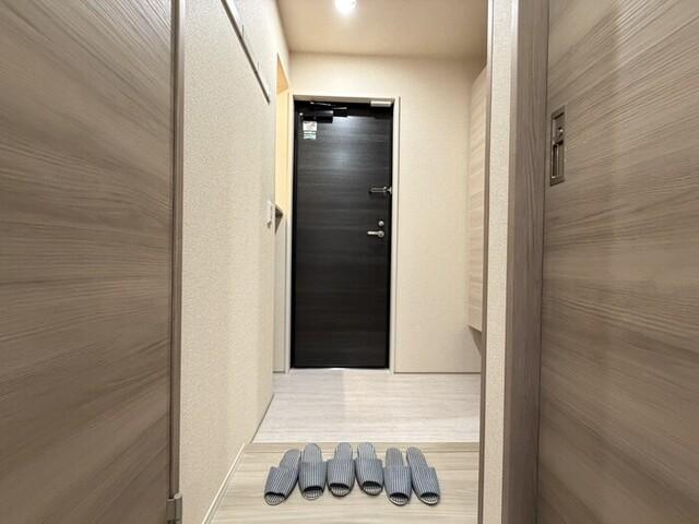D-ROOM伏見駅前（202） 玄関