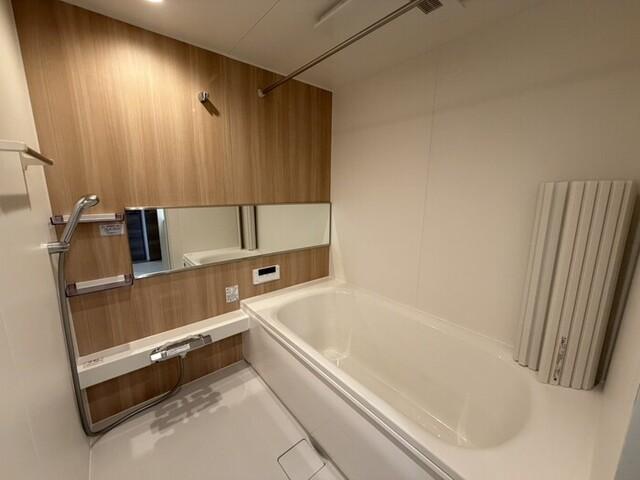 D-ROOM伏見駅前（302） バス／シャワー