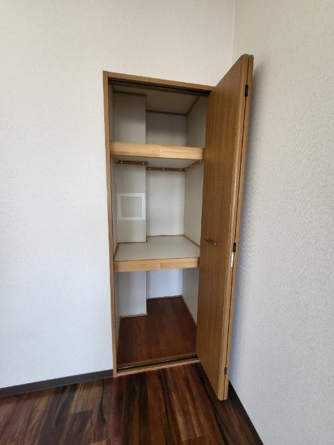 サンラテール（0301） 収納