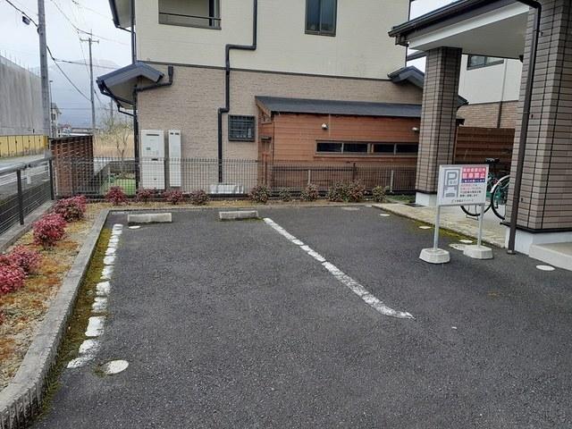 アライブ　キノⅡ（101） 駐車場