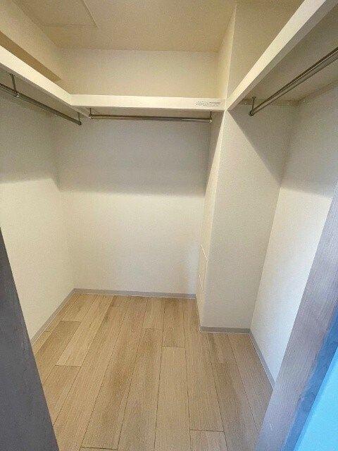 イレーネ南森町 収納