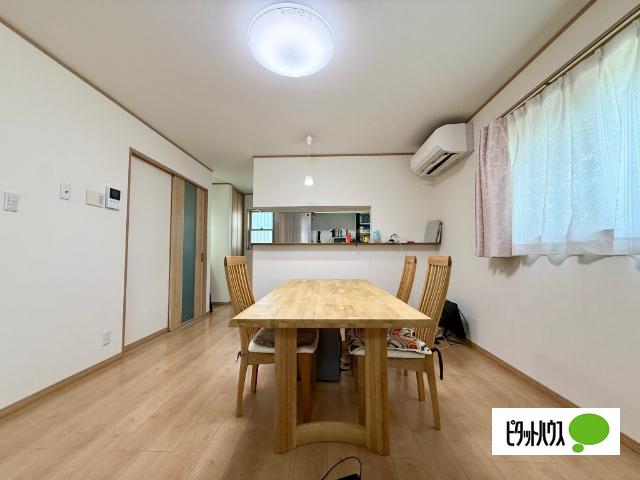 壬生森前町戸建 リビング