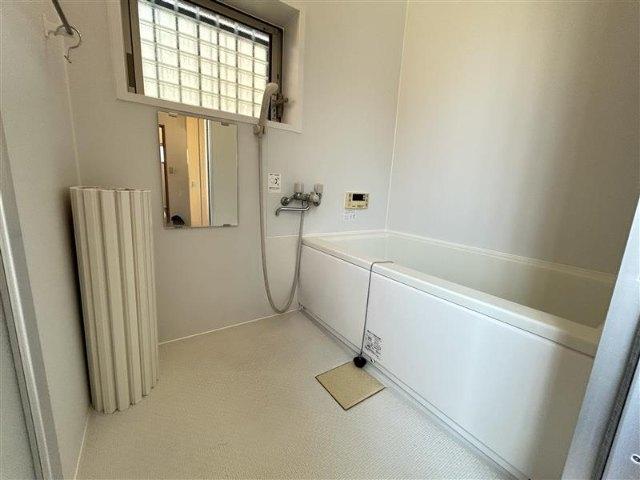 尼崎市塚口本町一戸建 バス／シャワー