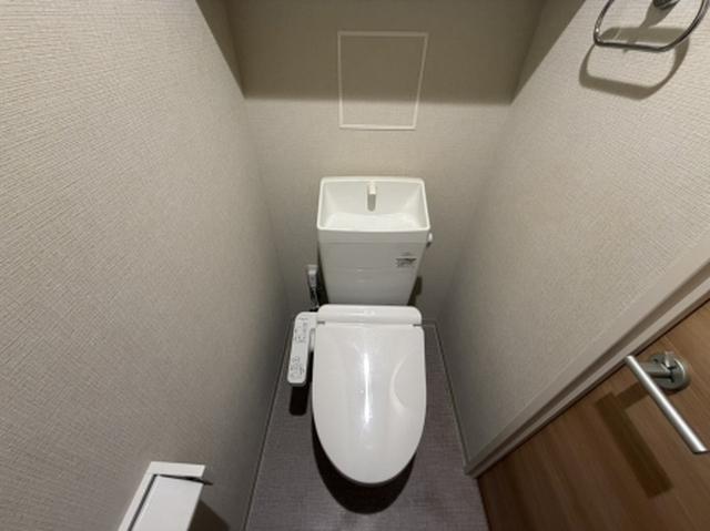 ストーリーズ　うずまさ（302） トイレ