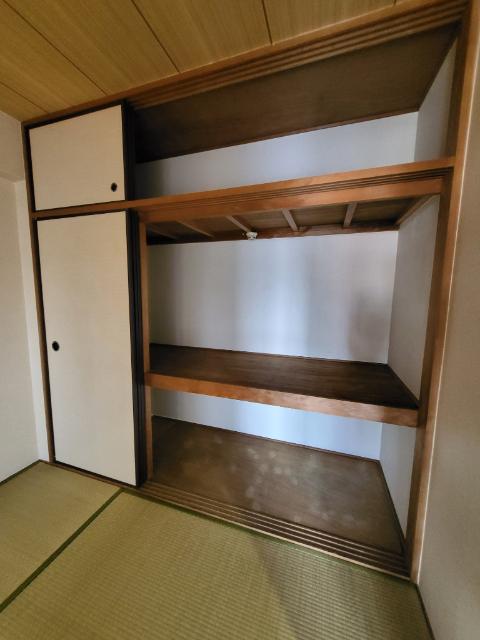 小林ハイツ（3-6） 収納