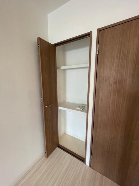 エルコンテント（0402） 収納