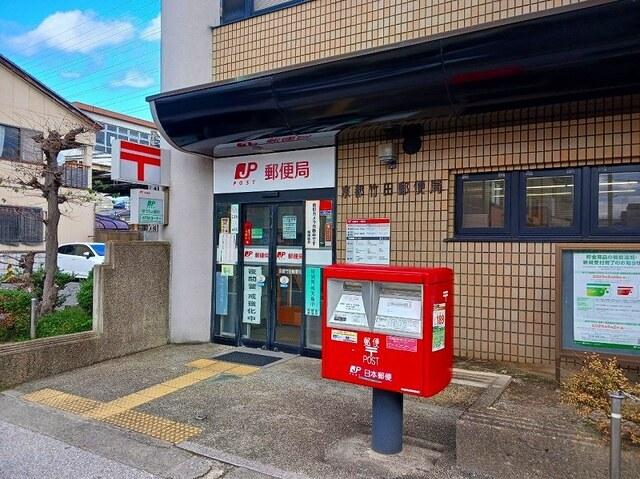 ファミリーマート 竹田駅前店：450m