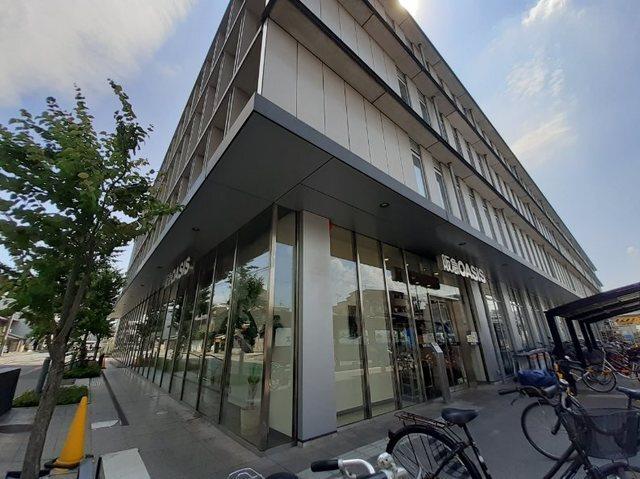 阪急オアシス西院店：210m