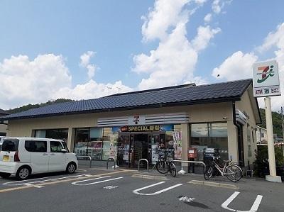 セブンイレブン　岩倉幡枝店：1000m