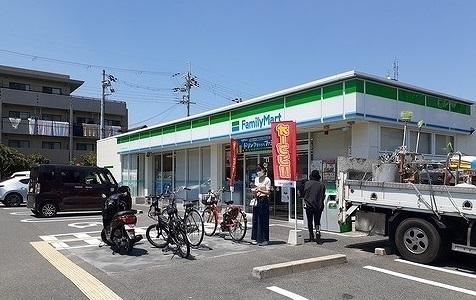 ファミリーマート様：400m