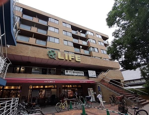 ライフ　西陣店：300m