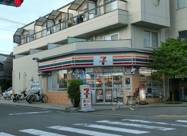 セブンイレブン：150m
