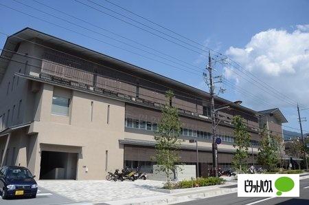 京都市左京区役所：2186m