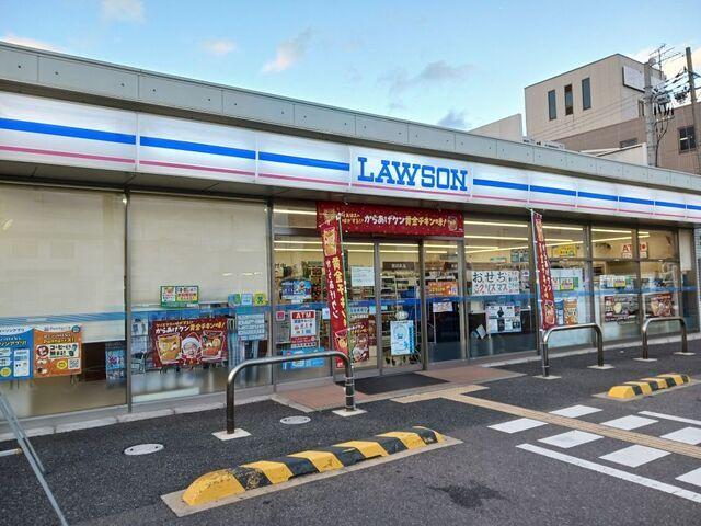 ローソン　下鳥羽柳長店：500m
