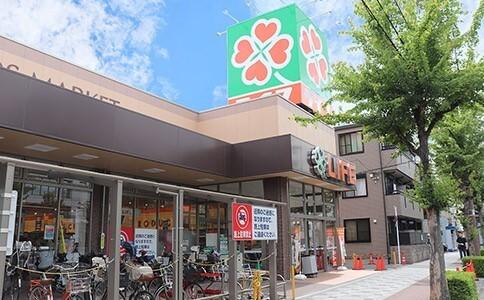 ライフ守口滝井店：623m