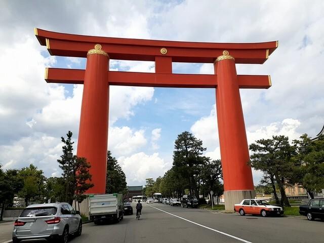 平安神宮：800m
