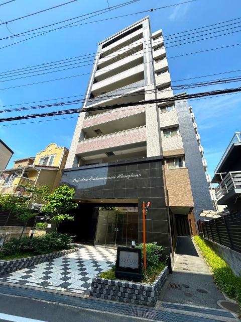 江坂駅より徒歩11分 築19年8ヶ月 9階建の賃貸物件