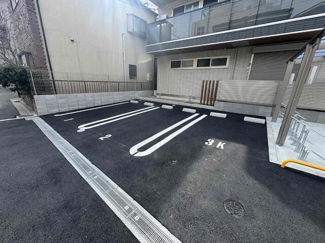 ラ・パーチェ江坂　Ⅱ（103） 駐車場