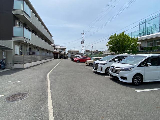 サウス・フォリア（105） 駐車場