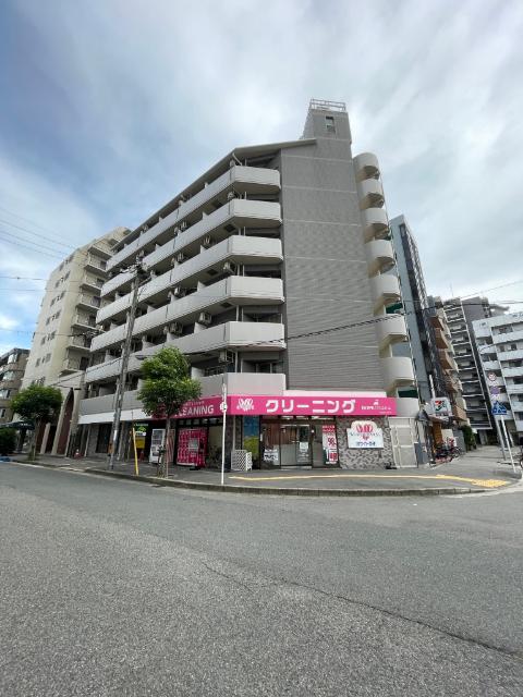 グランドーム国際 外観