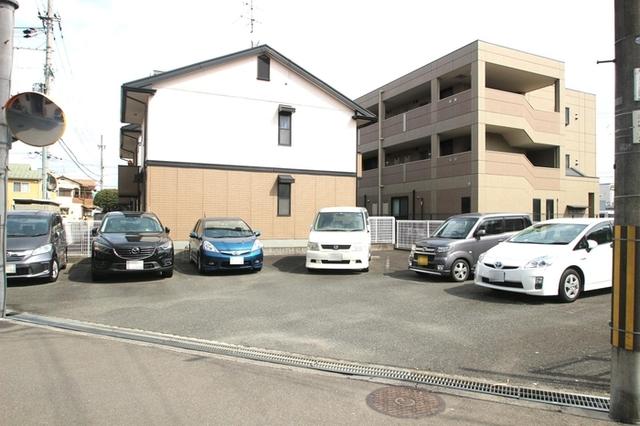 グランメール（103） 駐車場