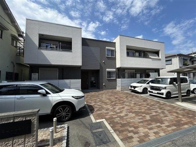 立花駅より徒歩10分 築6年5ヶ月 2階建の賃貸物件