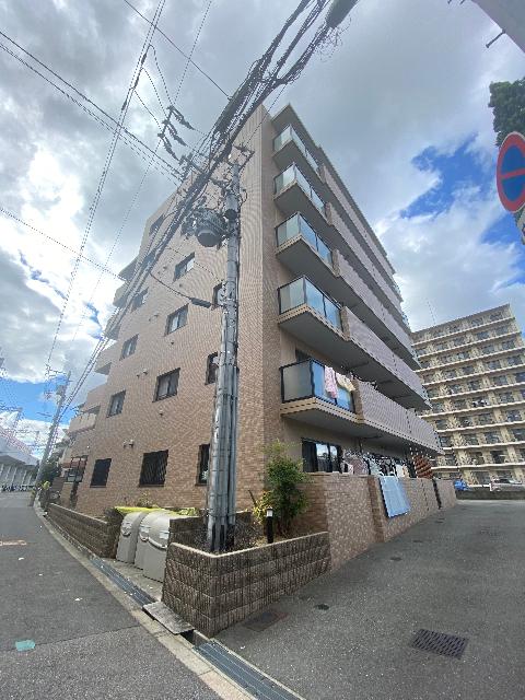 おしゃれな外観