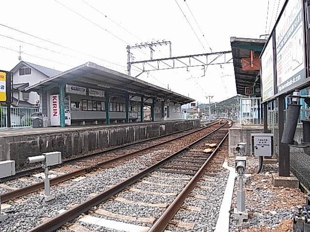 叡山電鉄岩倉駅：580m