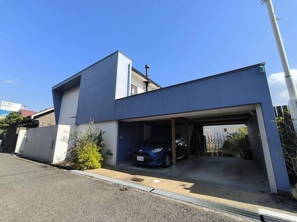 写真掲載の家具・調度品は販売価格に含まれません。