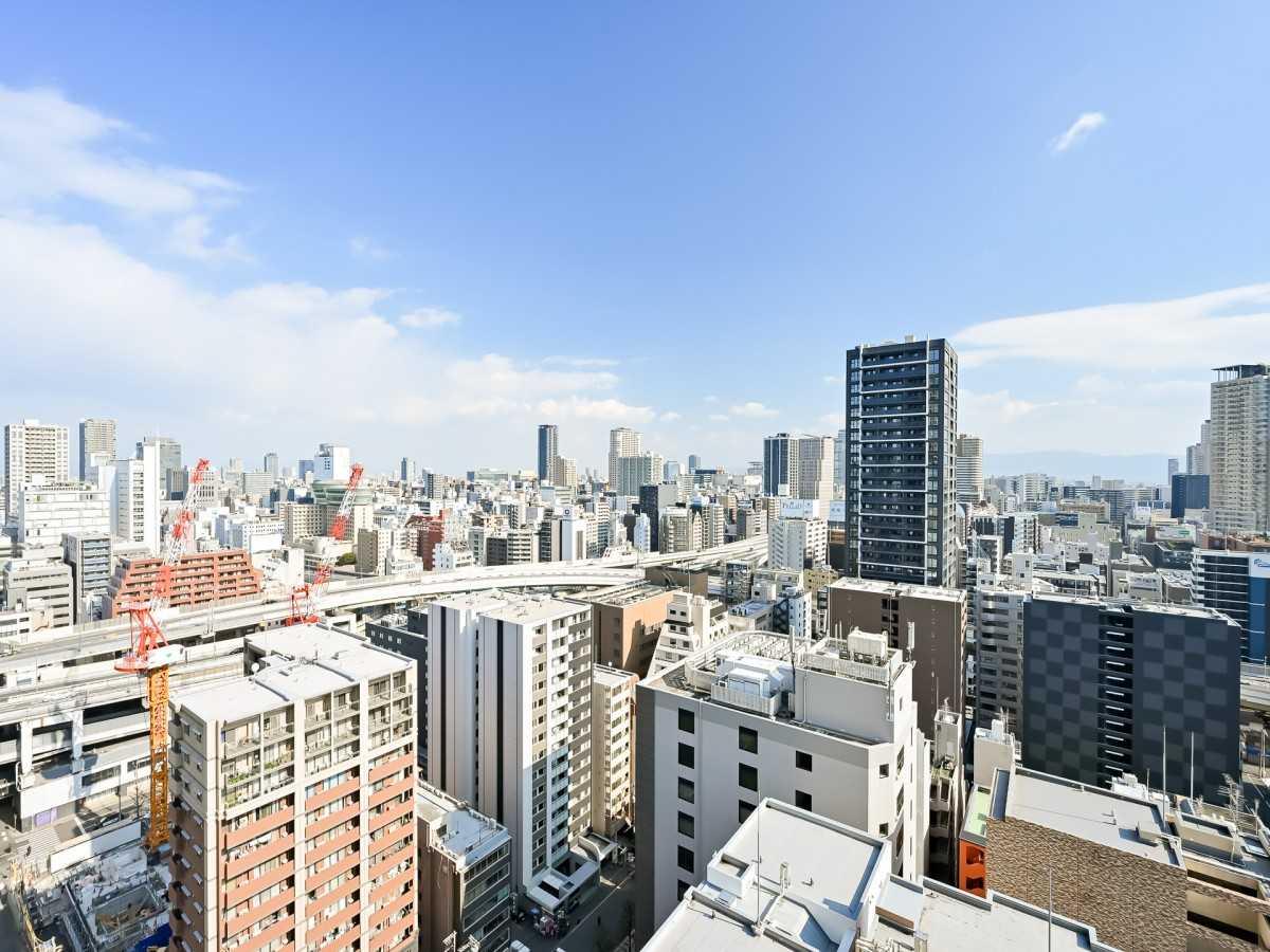 プレサンスレジェンド堺筋本町タワー 外観