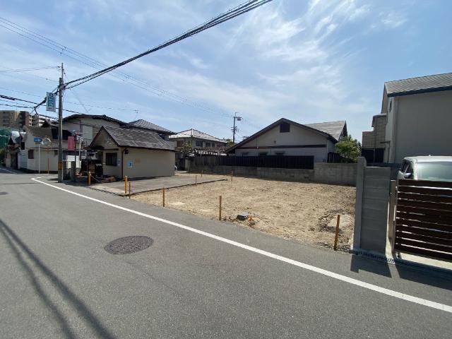 建築条件付き売り土地