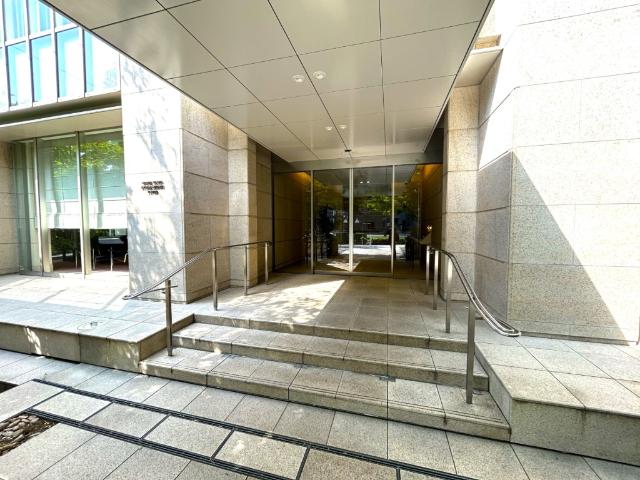 グランドメゾン京町堀タワー エントランス