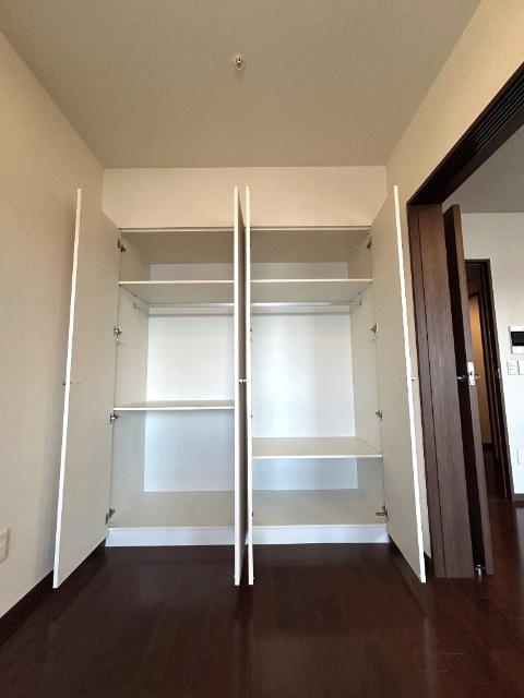 グランドメゾン京町堀タワー 収納