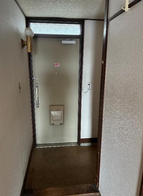 南千里第二コーポラスC棟 玄関